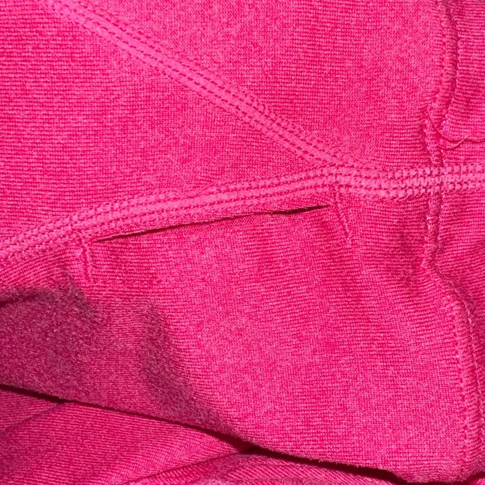 ASICS 1/4 zip - Picture 4 of 4